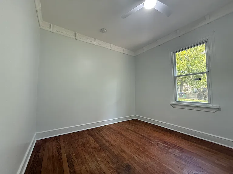 Bedrom 2