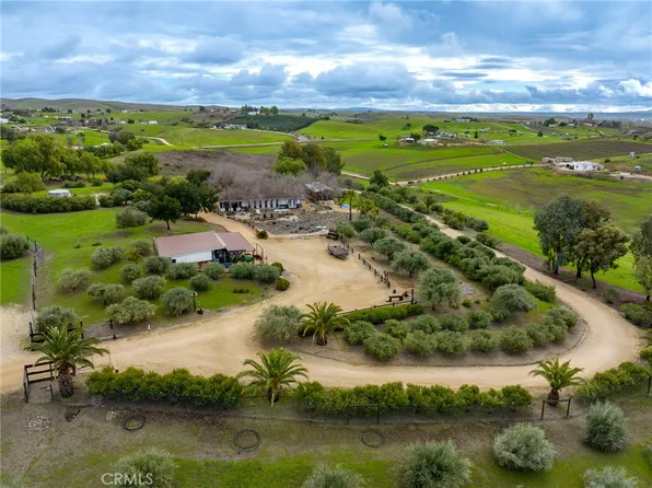 6175 Buckhorn Ridge Pl, San Miguel, CA 93451