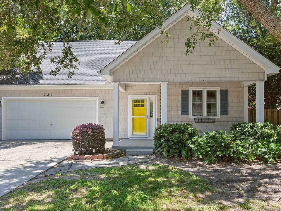 1st image of 732 Lawton Harbor Dr