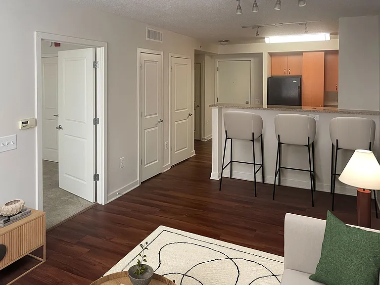 Gables City Vista — Photo 43