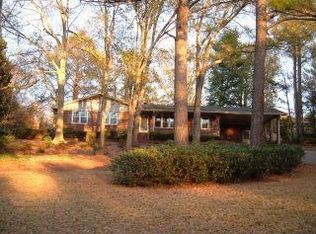 240 Valleybrook Dr, Athens, GA 30606