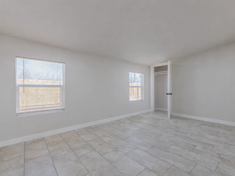 306 Westmoreland Dr — Photo 14