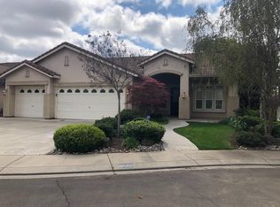 3208 Clearview Dr, Modesto, CA 95355