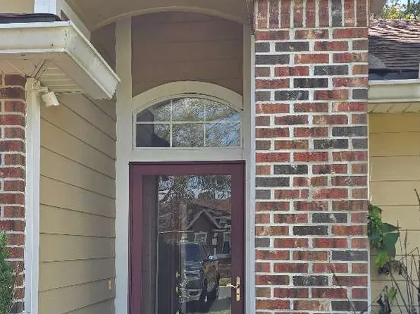 2686 Acorn Park Dr S, Jacksonville, FL 32218