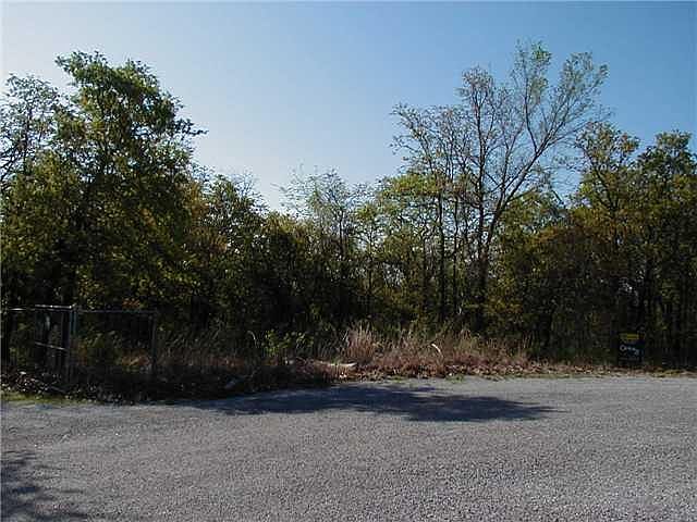 2nd image of 25 Antler Blvd Lot 25-26