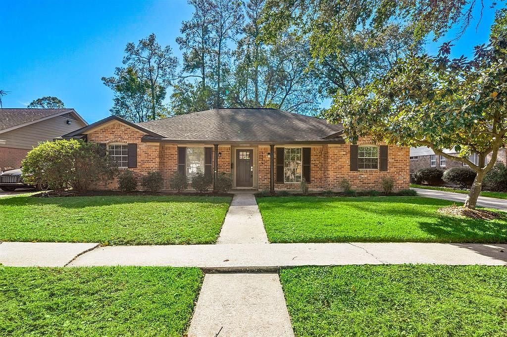 1115 Cottage Oak Ln, Houston, TX 77091 | Zillow