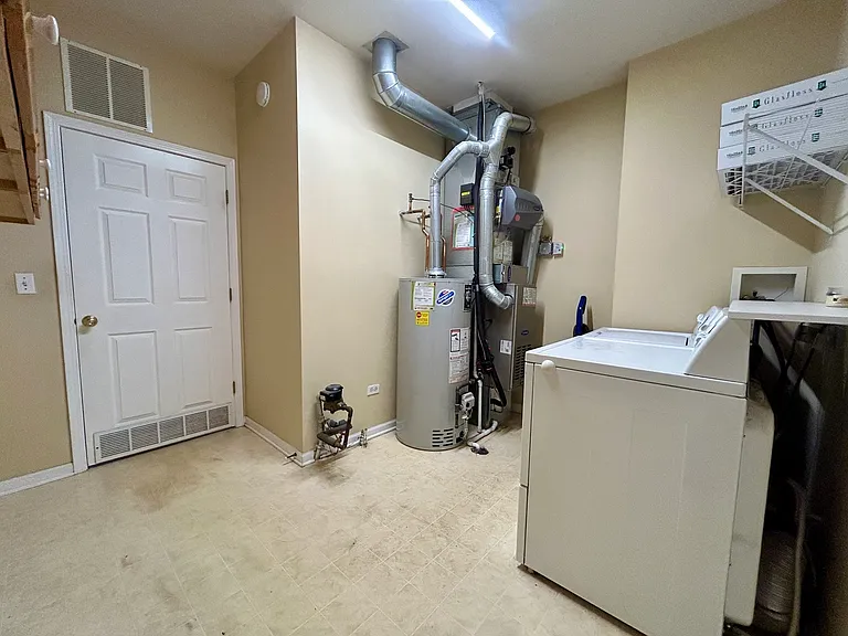 3165 Falling Waters Ln #3165 — Photo 17
