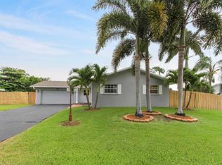 44 W Coconut Dr, Lake Worth, FL 33467