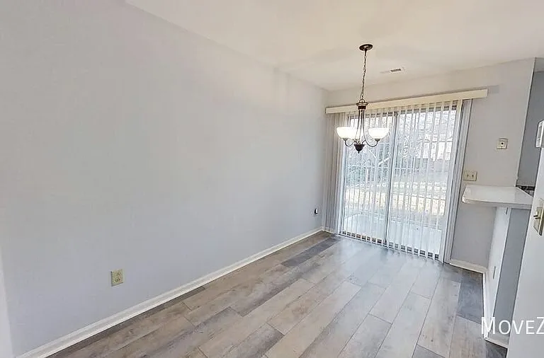 6209 Windsor Gate Ln — Photo 11