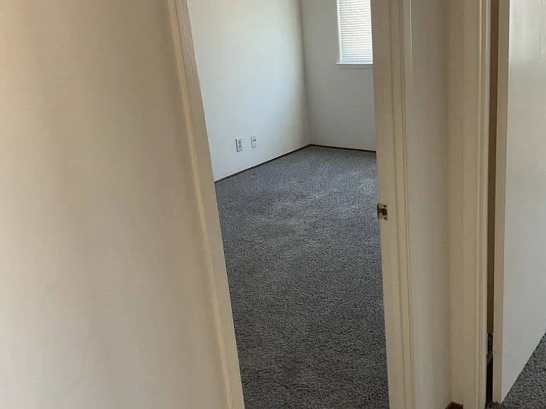 9600 Allegheny Dr — Photo 36