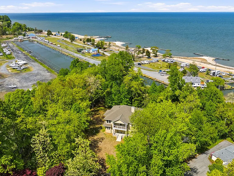 5116 Shore Dr — Photo 20