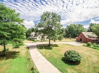 76 Brookside Dr, Middleboro, MA 02346