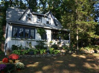 48 W Summit Ave, Midland Park, NJ 07432