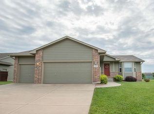 1445 N Decker St, Wichita, KS 67235