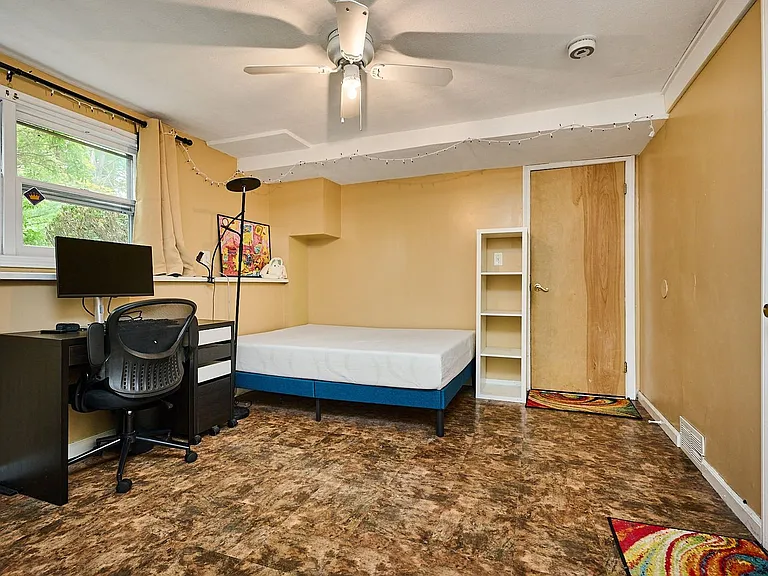 167 Rocky Hill Rd — Photo 16