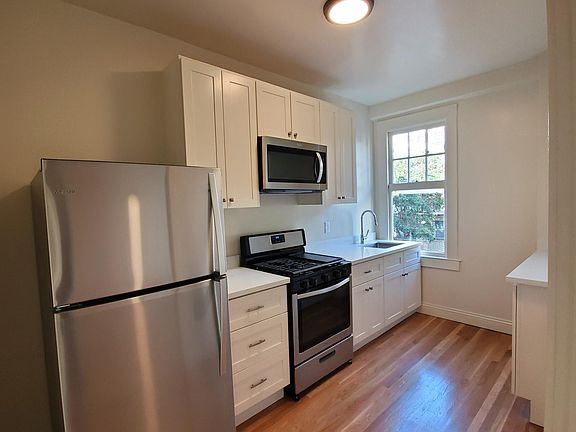 2nd image of 725 Ofarrell St APT 28