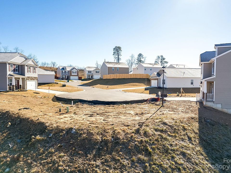 2nd image of 769 Fountain Park Blvd #38