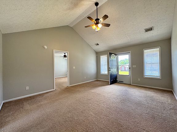 5th image of 627 Builder Dr