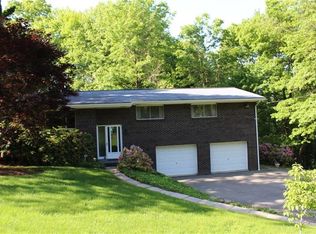 108 Mohawk Dr, Butler, PA 16001