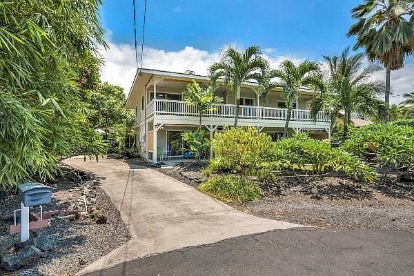 1st image of 77-6555 Kahananui Pl