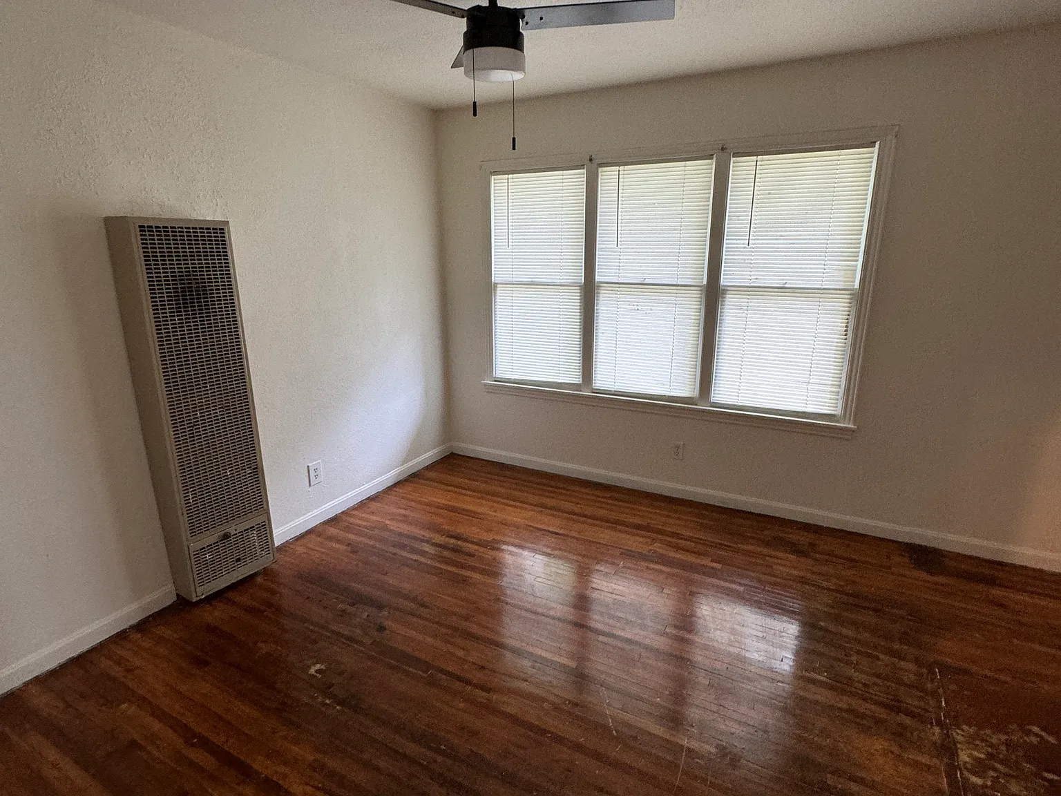 3639 Austin St — Photo 3