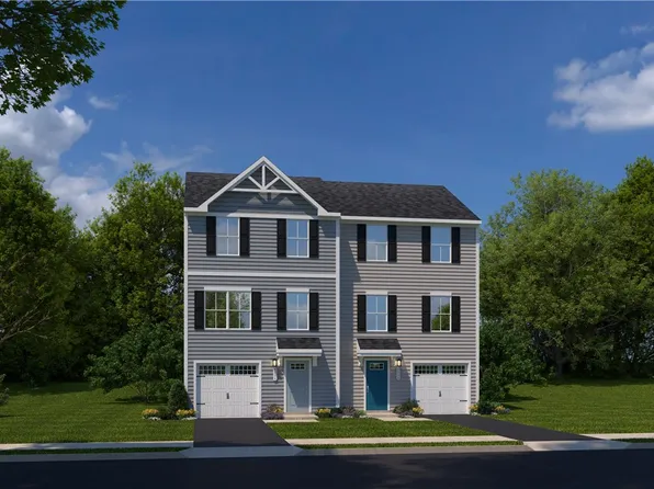 161 White Oak Dr #A, Forward Township, PA 16033