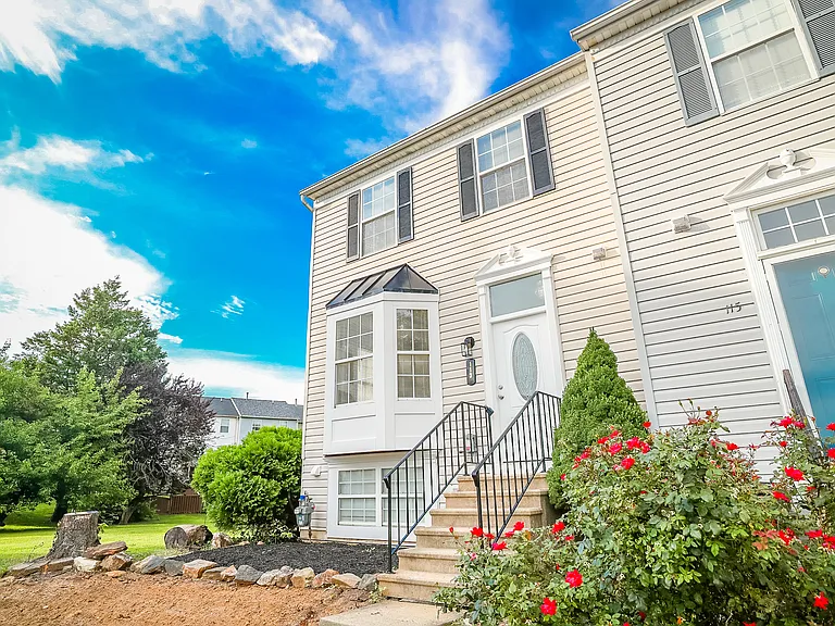 113 Heron Ct — Photo 32