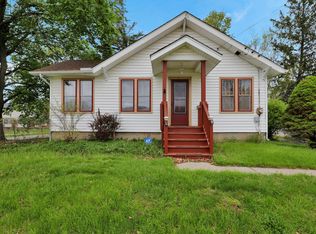 4308 Pleasant Grove Rd, Lansing, MI 48910