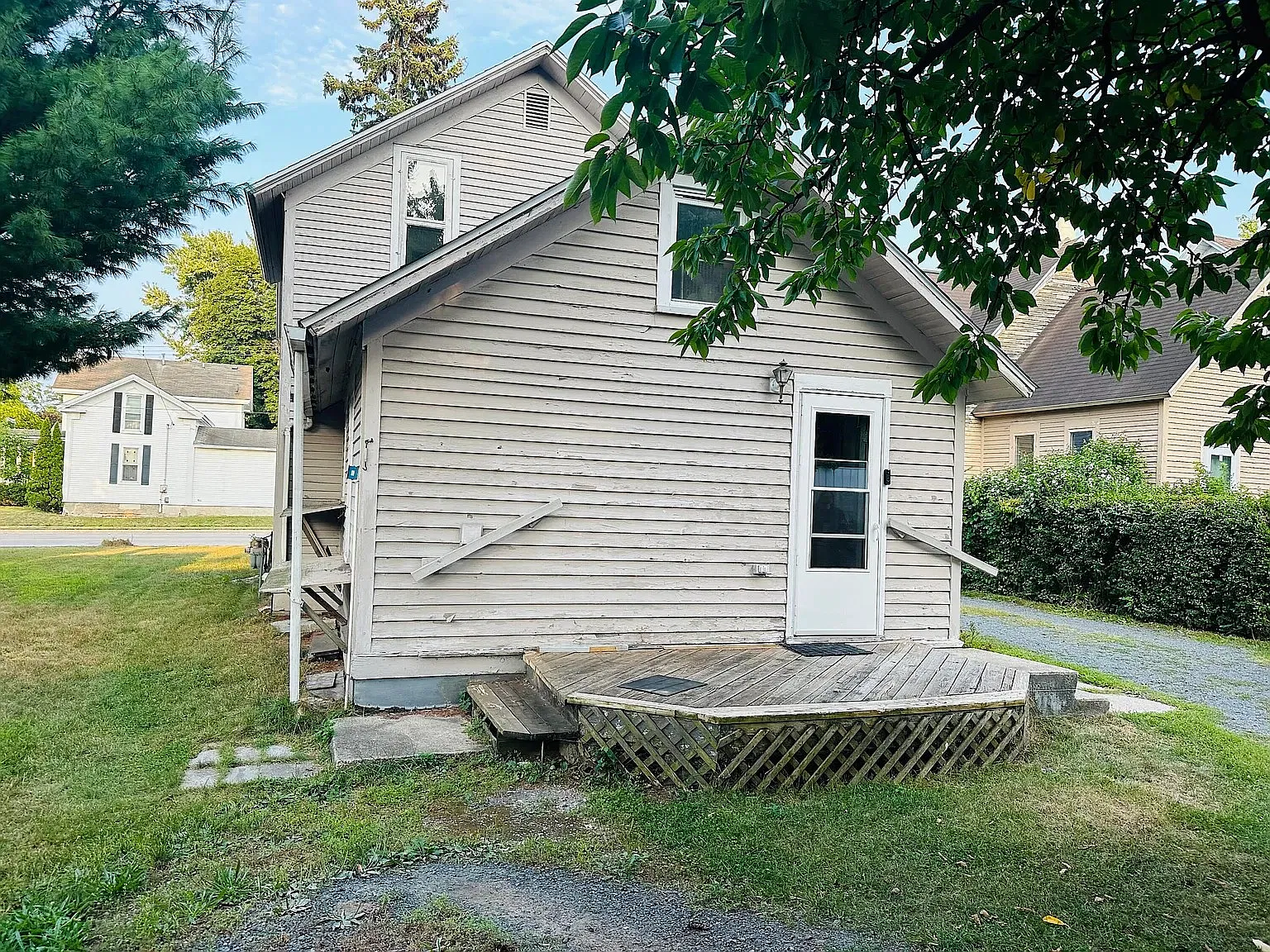 510 Cypress St — Photo 3