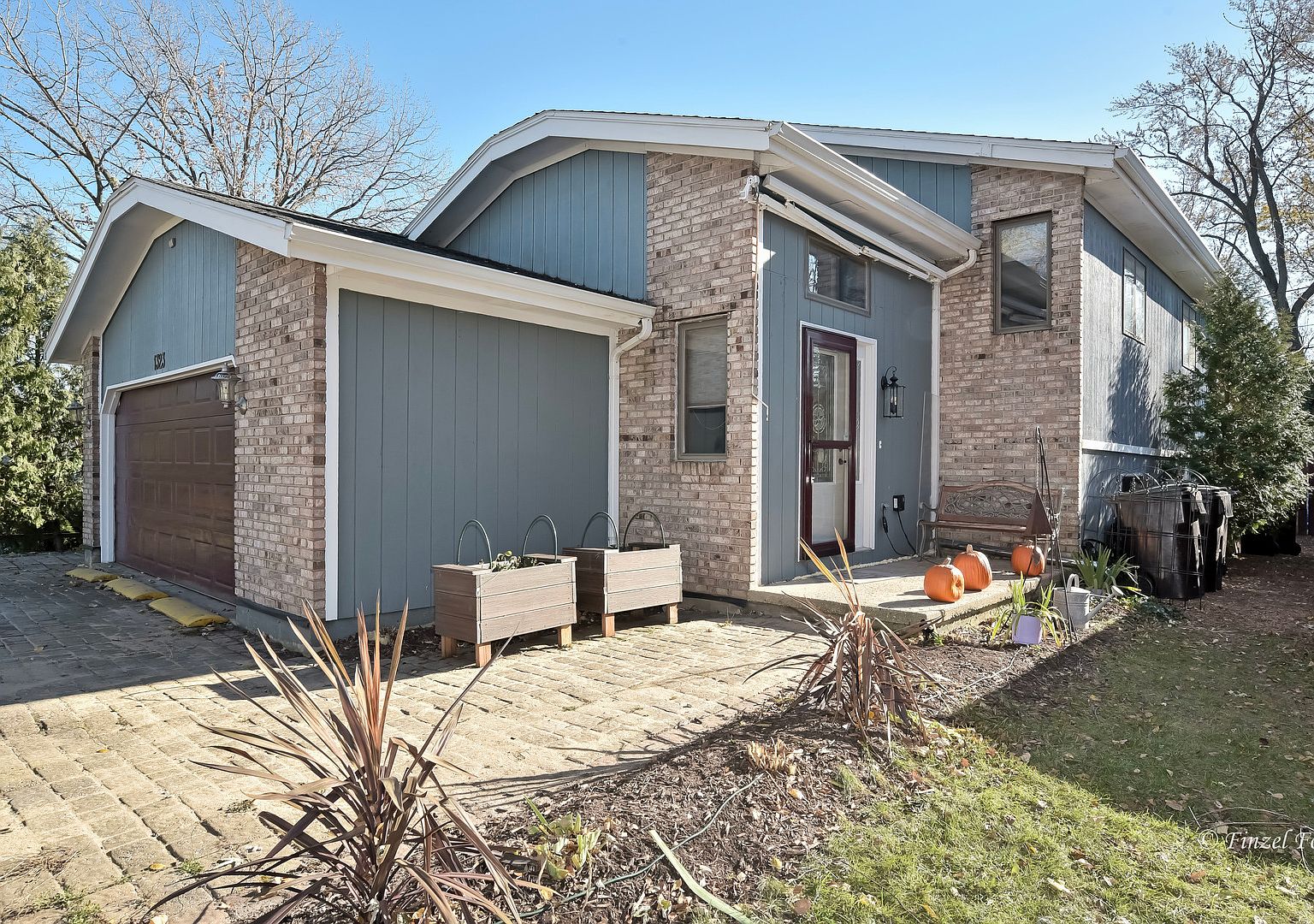 1323 Cottonwood Ln, Crystal Lake, IL 60014 Zillow
