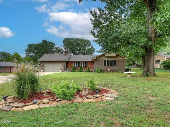 3050 Gaineswood Ave, Baxter Springs, KS 66713