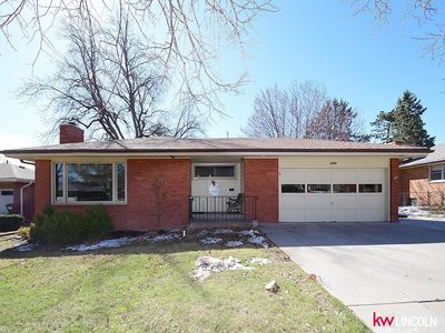 5961 Sumner St, Lincoln, NE, 68506