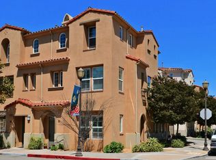 88 Elm Dr, Camarillo, CA 93010
