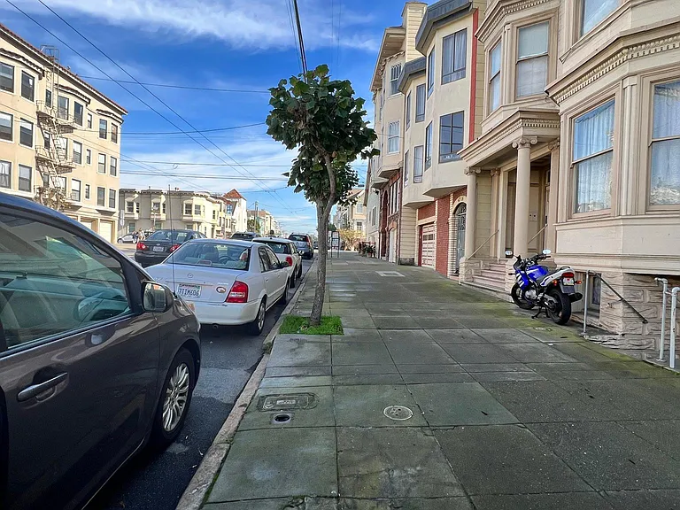 4731 California St — Photo 19