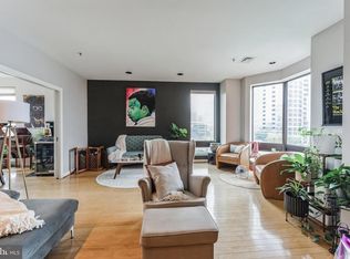 10 E Lee St #1-1-909, Baltimore, MD 21202
