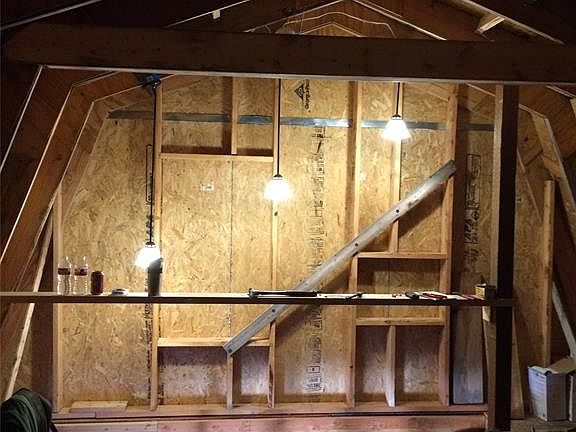 5th image of E 1180th Rd