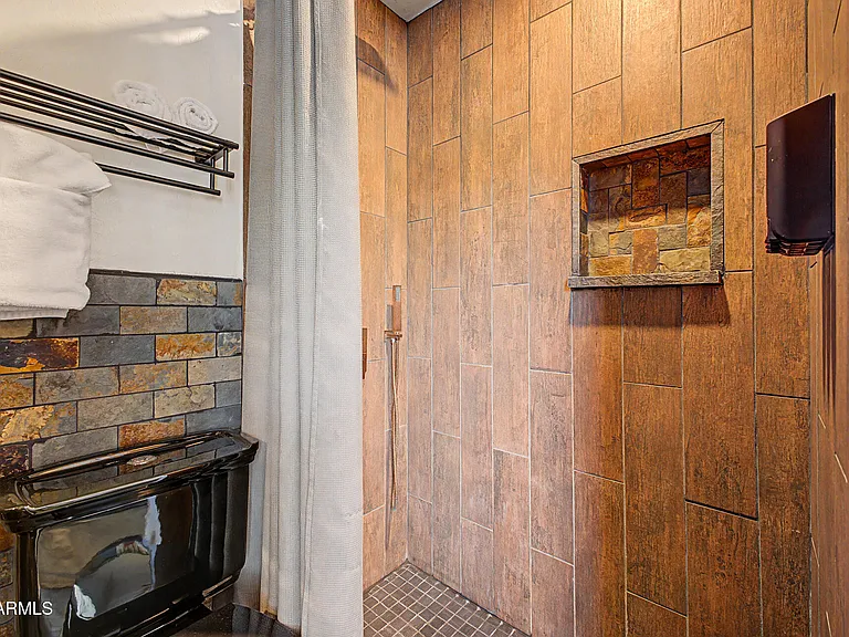 1221 E Mescal St — Photo 13