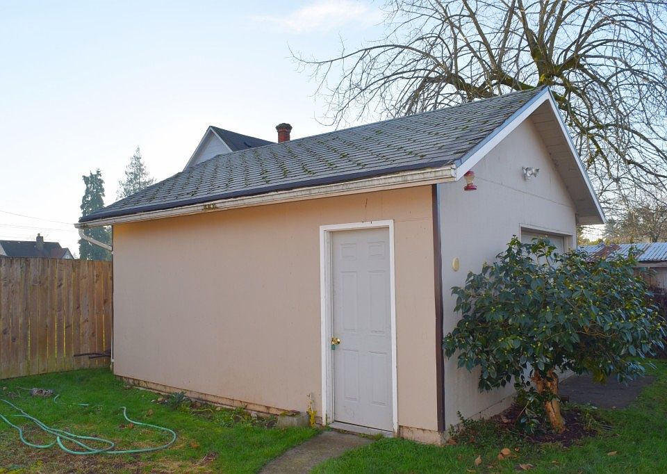 1st image of 1412 S 52nd St