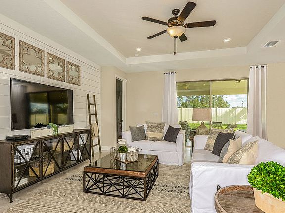 Open Flow Perfect for Entertaining