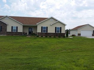 10 Rodeo Dr, Moscow Mills, MO 63362