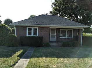 15 Grosstown Rd, Stowe, PA 19464