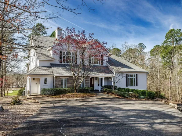 10 Granada Ln, Hot Springs Village, AR 71909