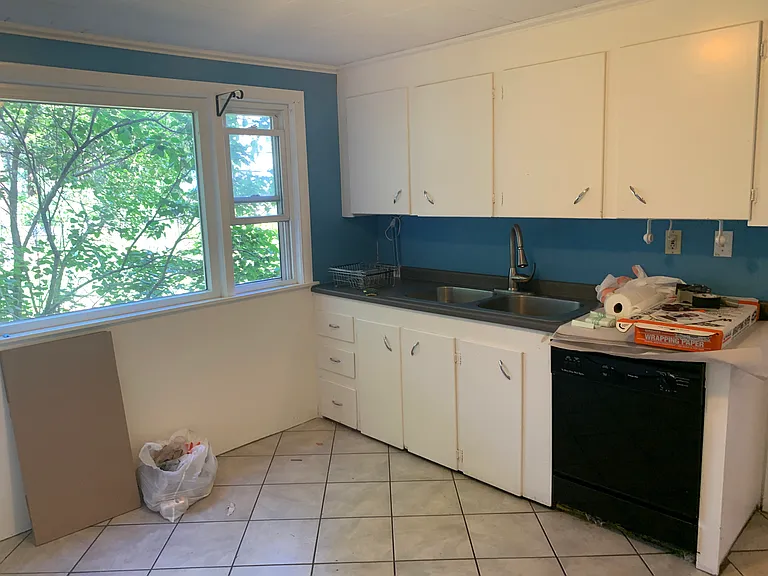 36 Avon St #1 — Photo 4