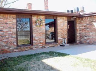 1131 E Harvester Ave, Pampa, TX 79065