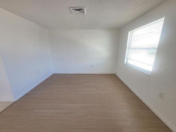 4th image of 4922 Filner St