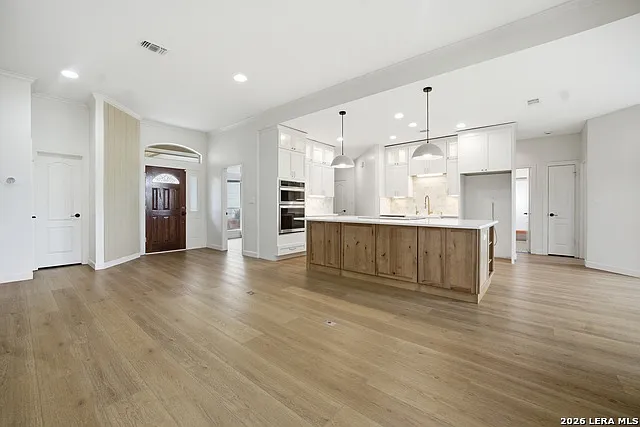 204 Tapatio Dr W — Photo 25