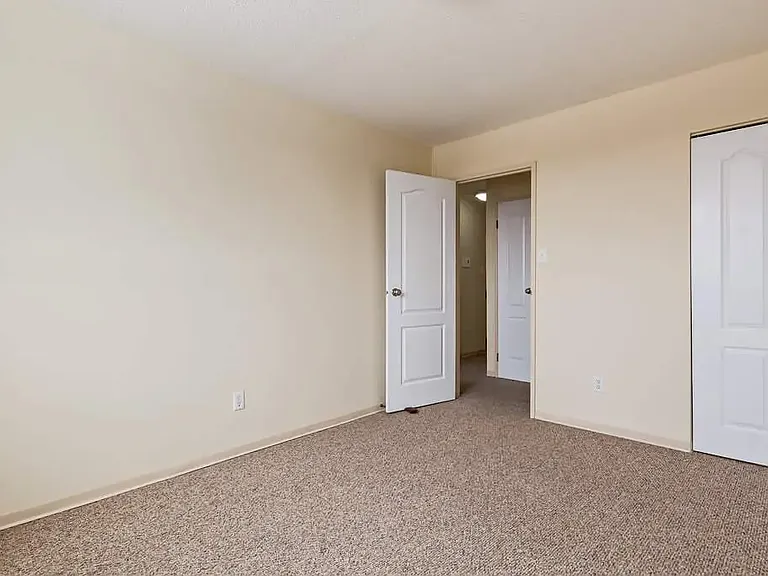 1658 3rd Ave NE #308 — Photo 15