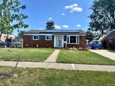 6912 Moccasin St, Westland, MI, 48185