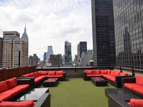 222 East 39th Street image 1 of 10