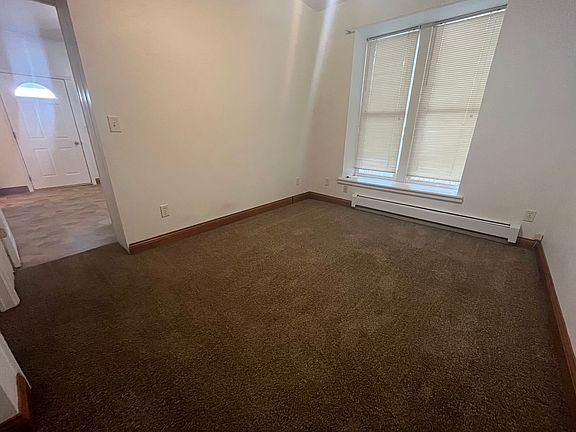 5th image of 317 S 5th St APT 6